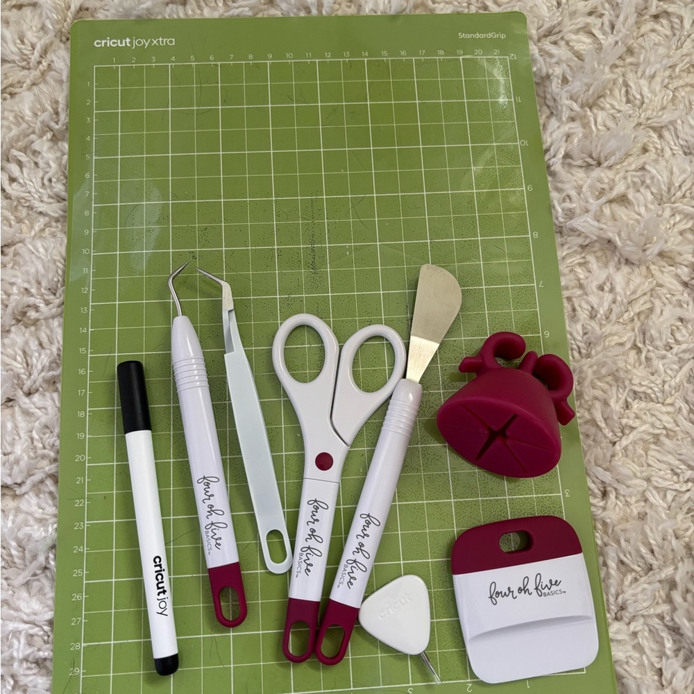 Cricut Joy Xtra Crafting Tool Set